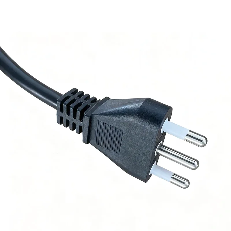 Italian Plug 3-pole